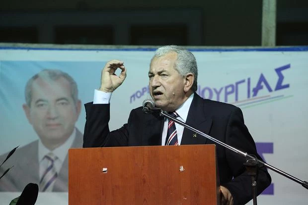 Ποιος δήμαρχος καταδικάστηκε  σε 25 χρόνια φυλακή για διακίνηση μεταναστών;